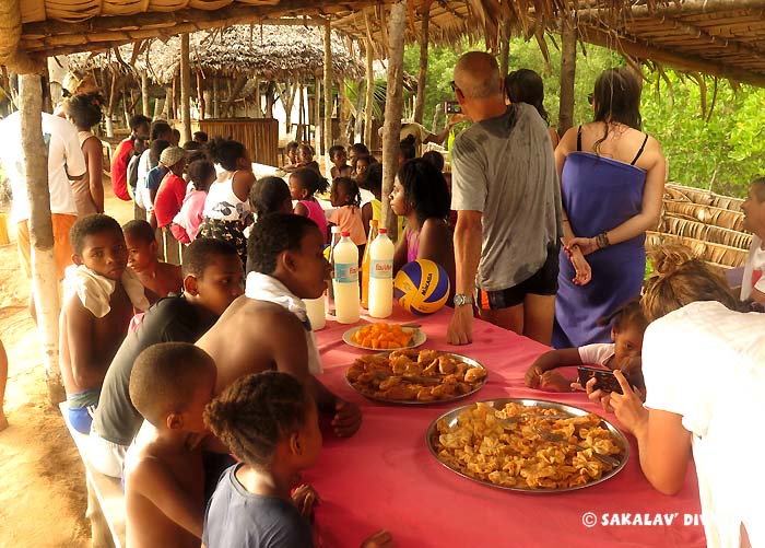 Sensibilisation population Madagascar